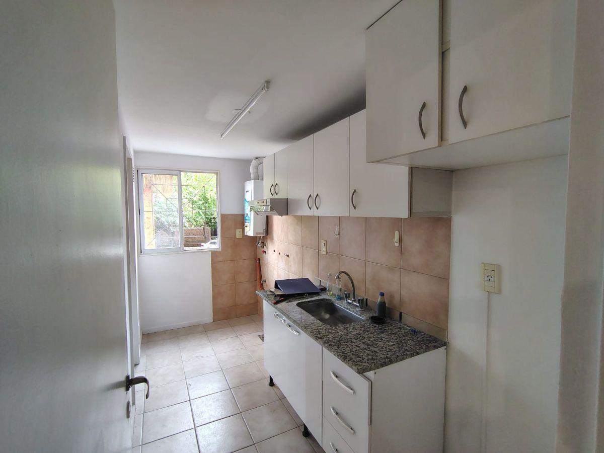 Foto de ZEBALLOS OFRECE en Alquiler departamento de 2 dormitorio Planta Alta en, imagen 2