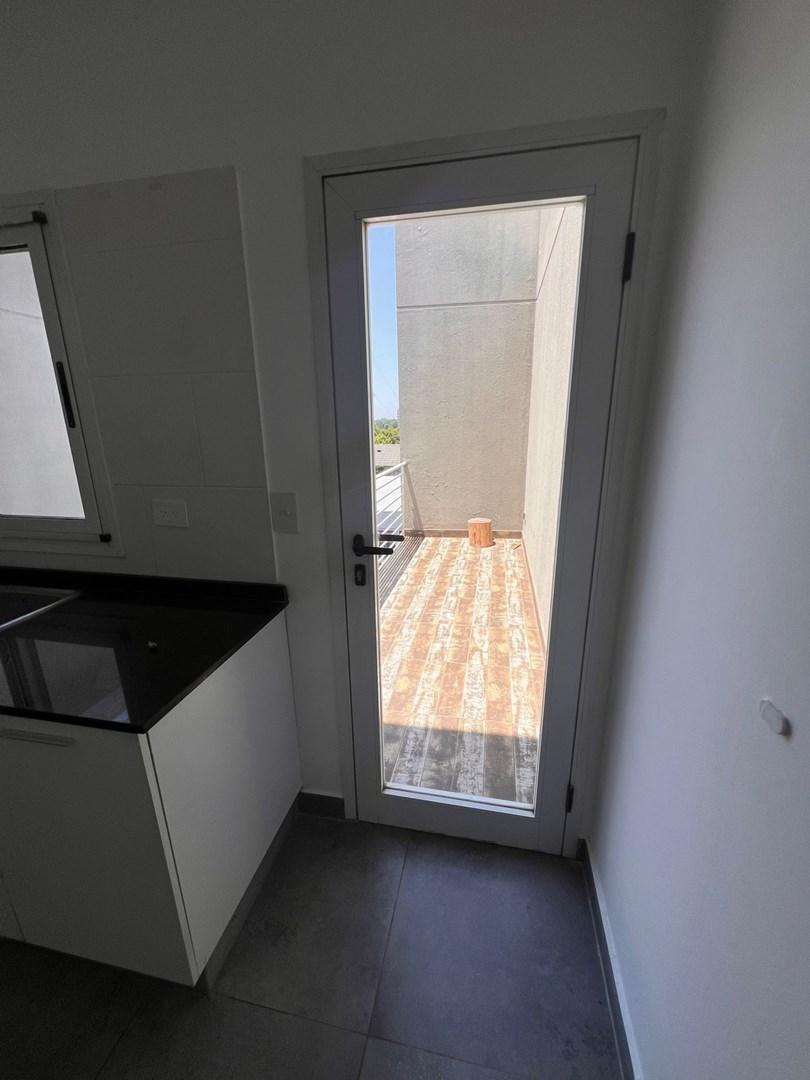 Departamento en Venta Ubicado en Tigre, G. B. a. Zona Norte, Argentina 3