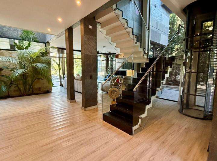 Casa  en Alquiler en El Yacht, -Oportunidad -al rio c/ ascensor Nordelta, Tigre 5