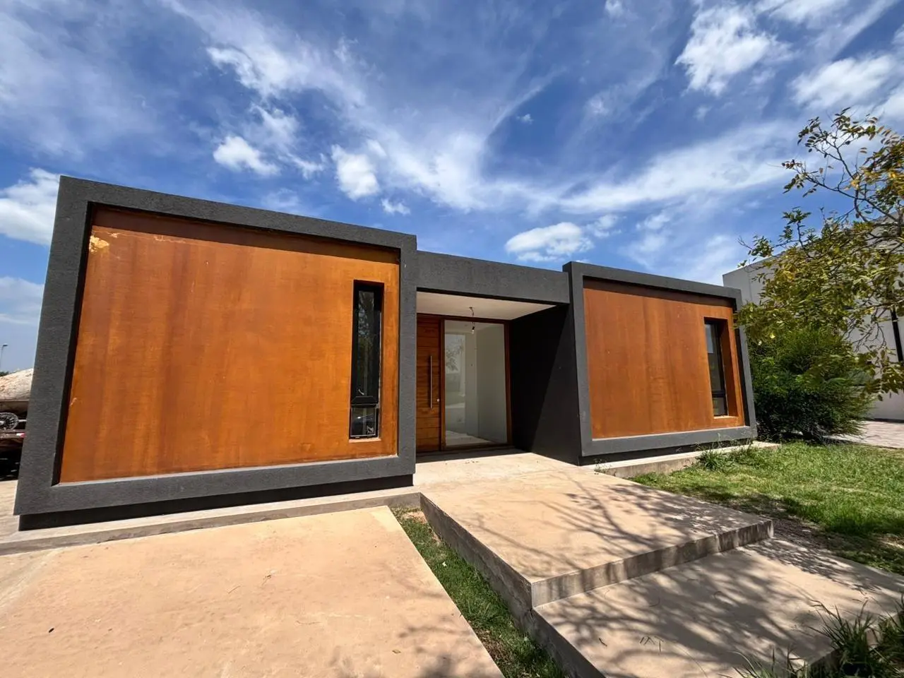 Casa  en Venta en El Cantón Golf, El Cantón, Escobar 2