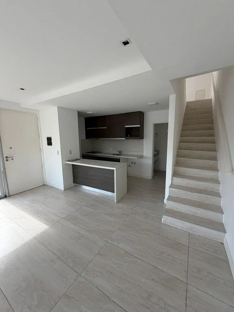 Departamento Triplex  en Alquiler en Castaños - Las Piedras, Nordelta, Tigre 3