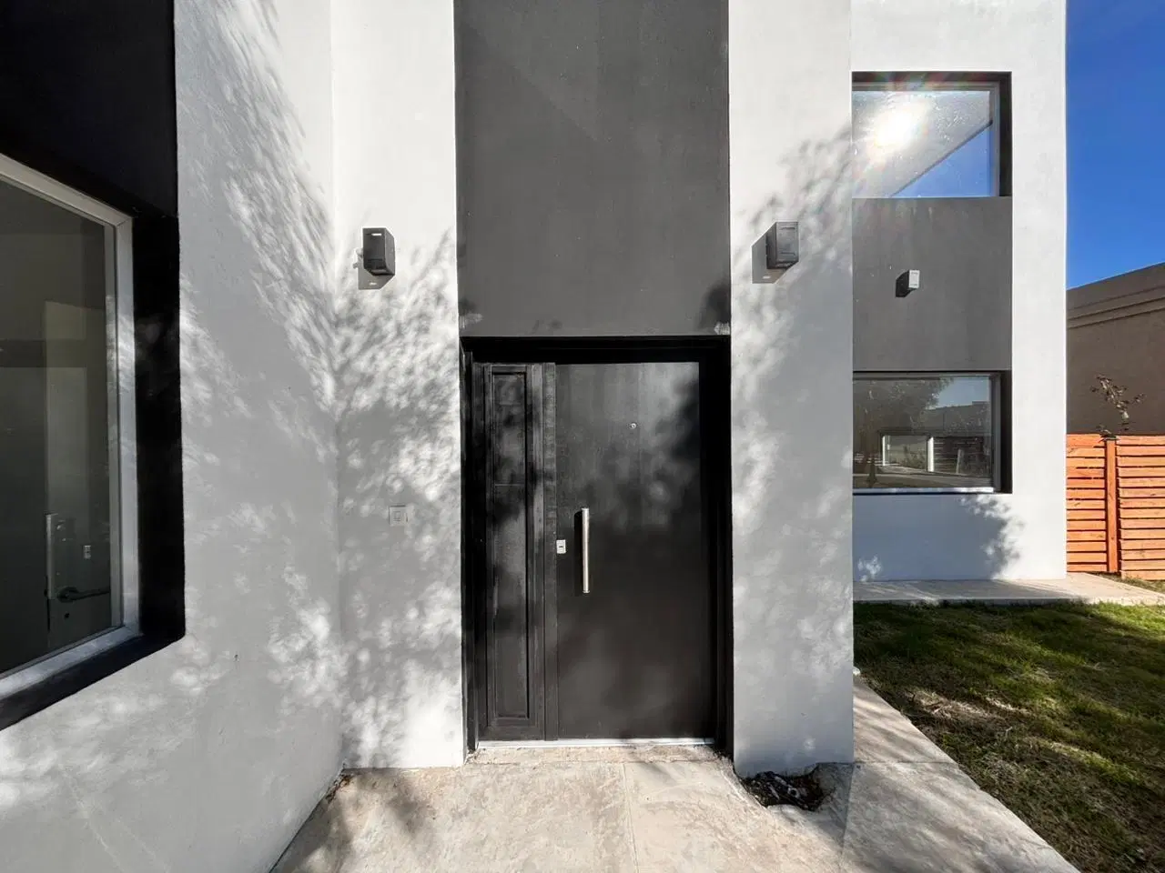 Casa  en Venta en Santa Emilia, Pilar del Este, Pilar 3