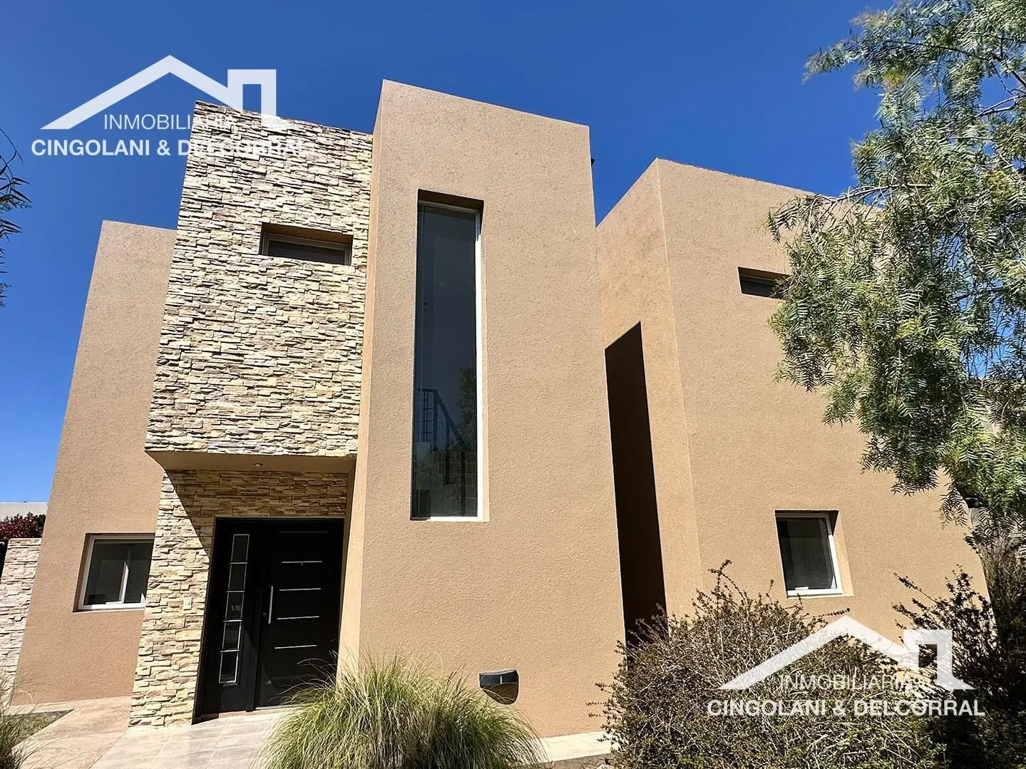 Casa LOTE INTERNO con PILETA y APTA PARA CREDITO en Santa Clara, Villanueva, Tigre 1