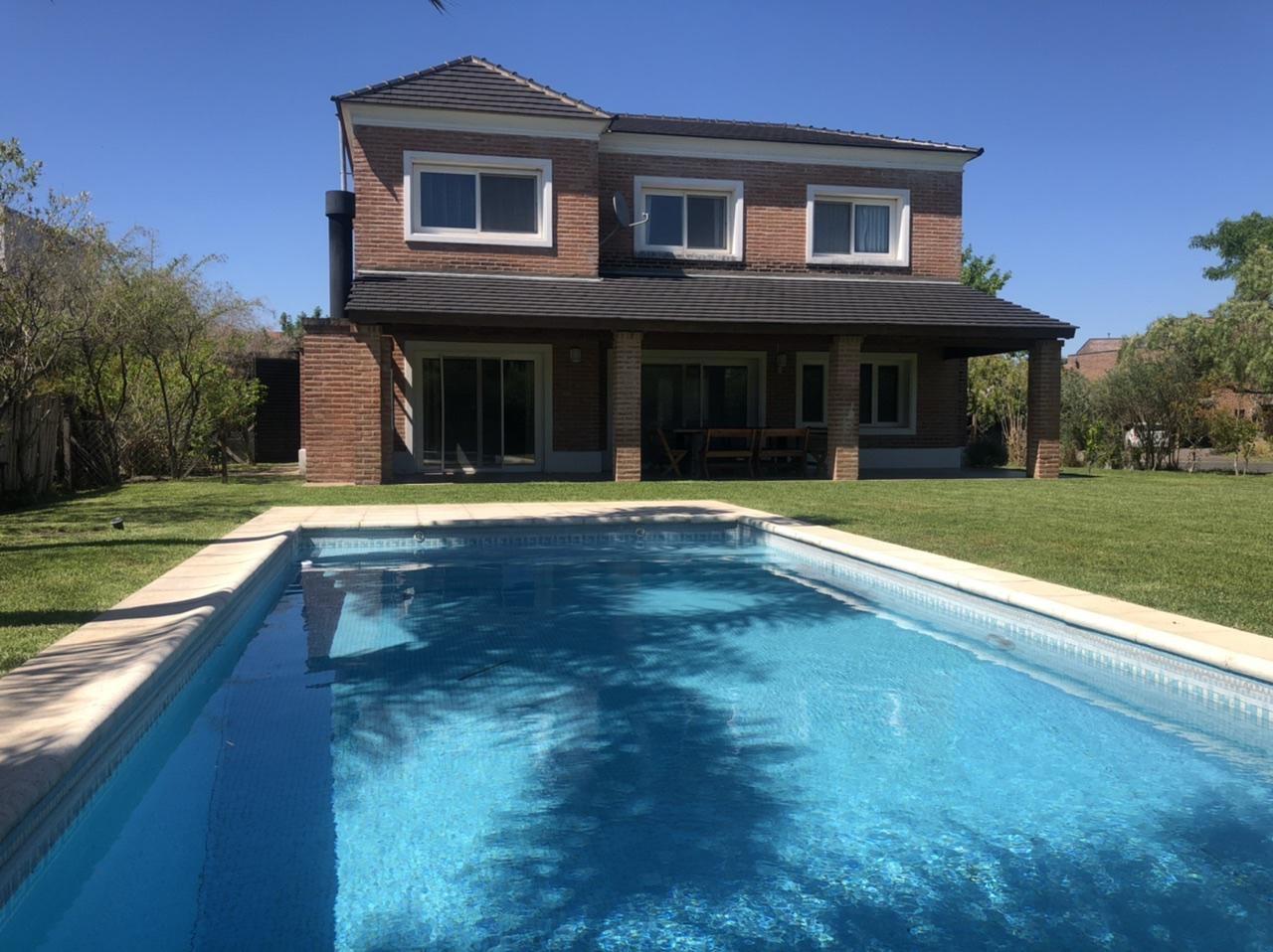 Casa  en Alquiler en Santa Clara, Villanueva, Tigre