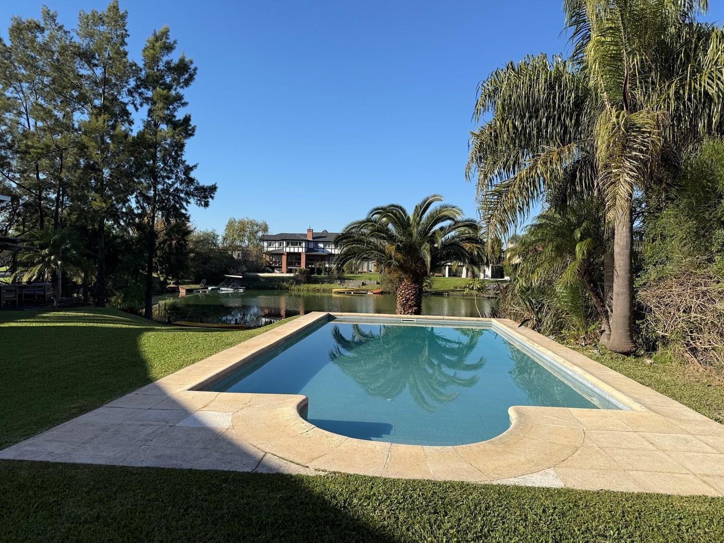 Foto de Casa en Venta en Santa Barbara, Tigre AL AGUA, imagen 4