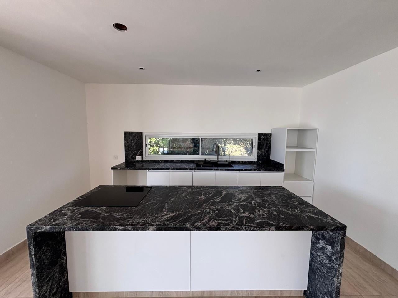 Foto de Casa en Venta en El Cantón, Escobar, G.B.A. Zona Norte, imagen 2