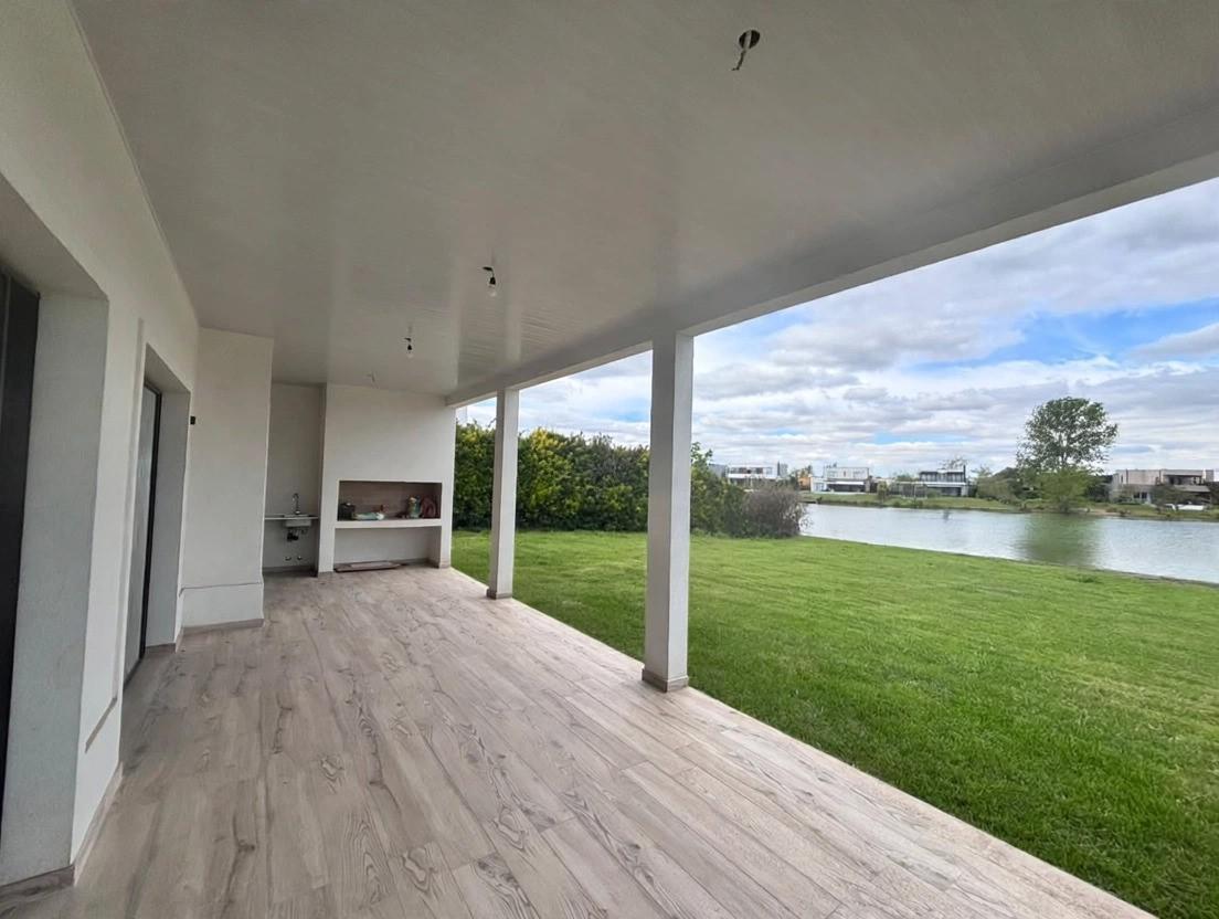 Foto de Casa en Venta en El Cantón, Escobar, G.B.A. Zona Norte, imagen 5