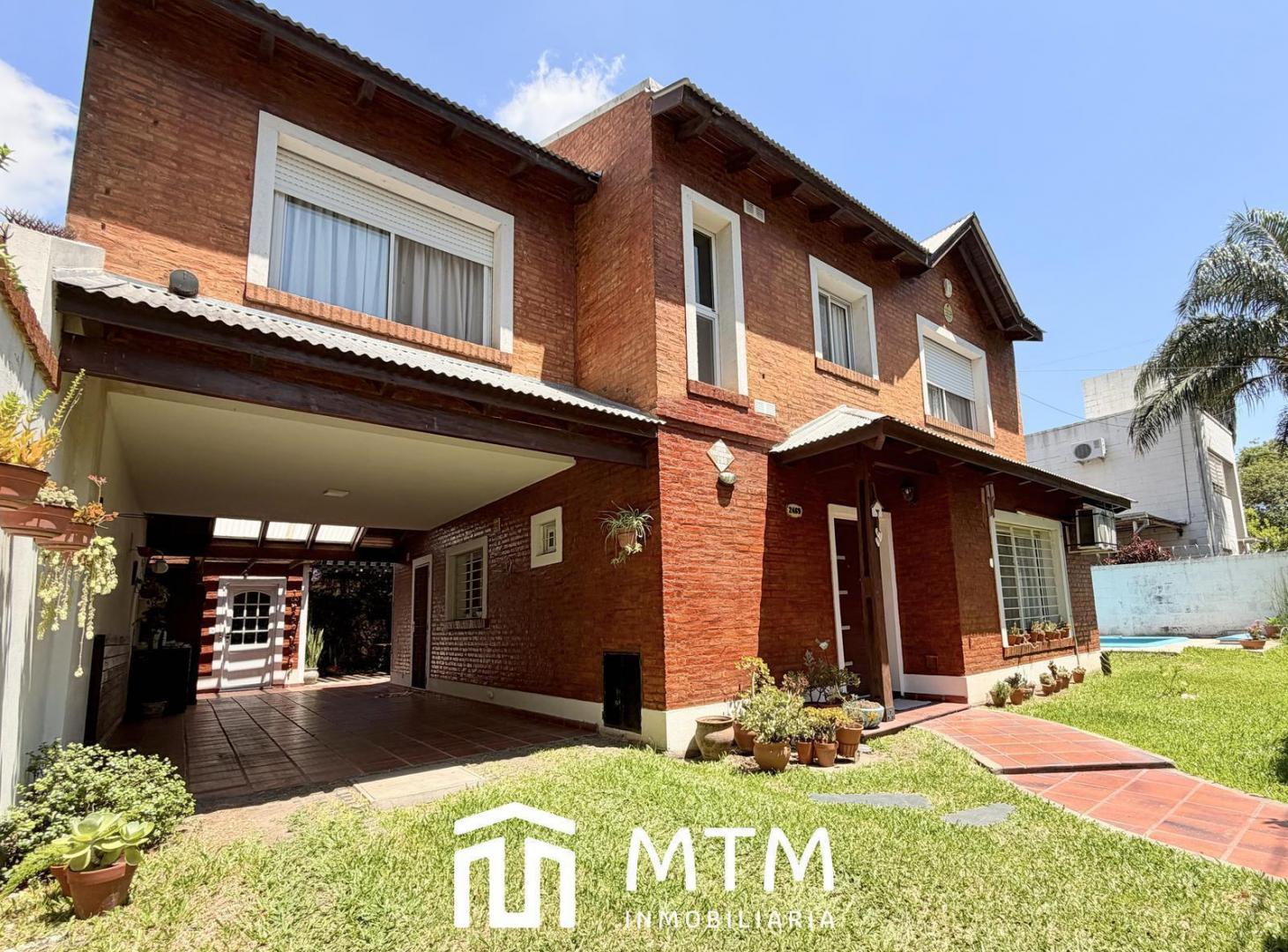 Casa en Venta Rosario, Barrio Parque Field.