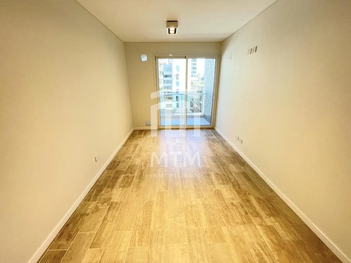 Departamento en Alquiler,Rosario, Barrio Martin. 2