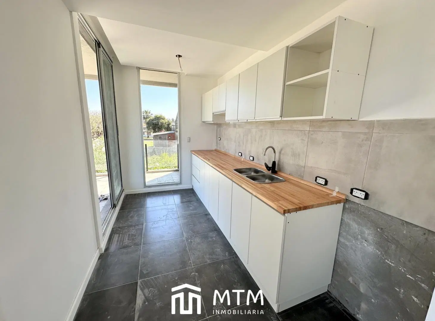 Departamento en Venta, Granadero Baigorria. Amura. 5