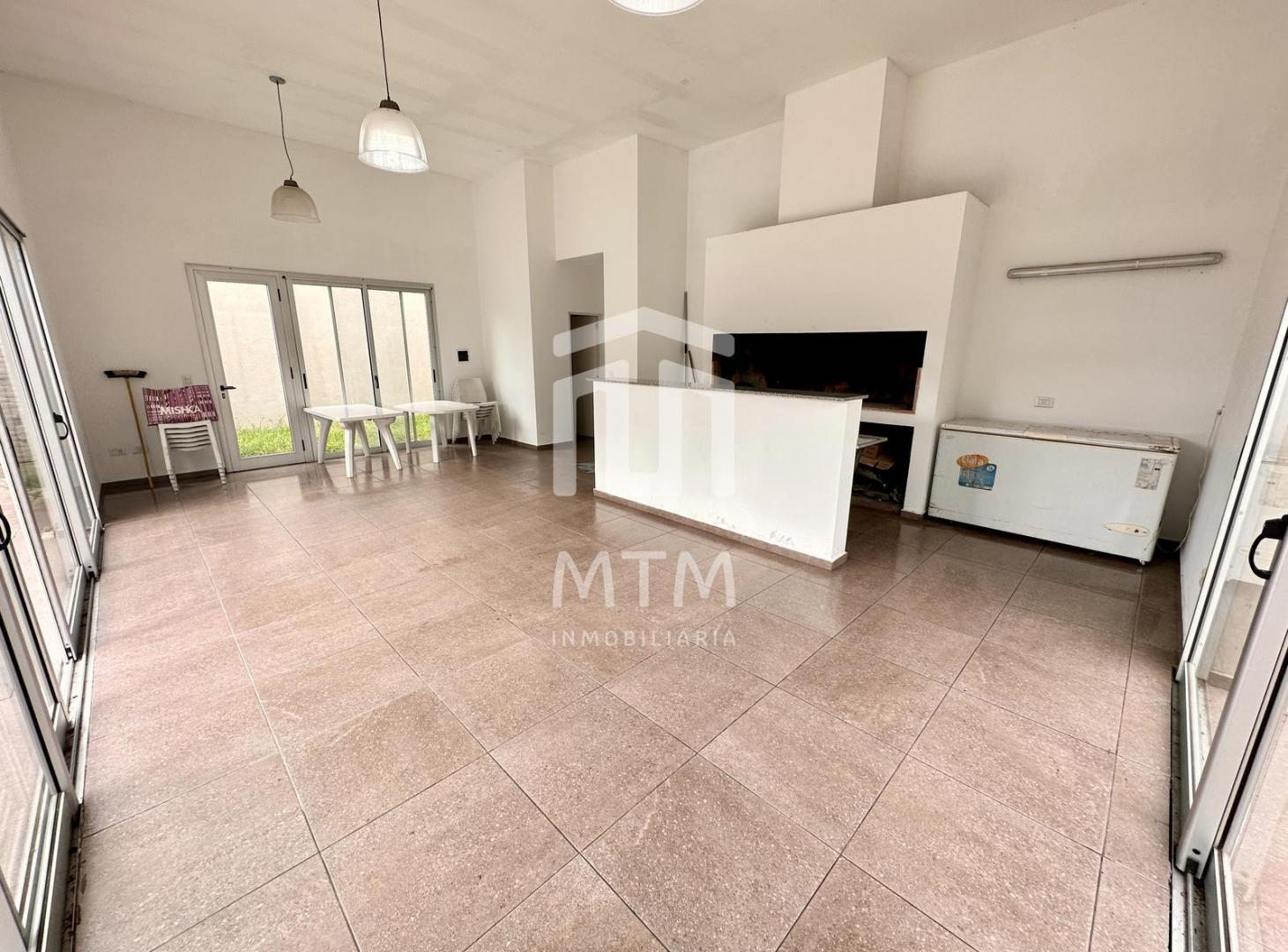 Foto de Departamento en Alquiler Granadero Baigorria, imagen 1