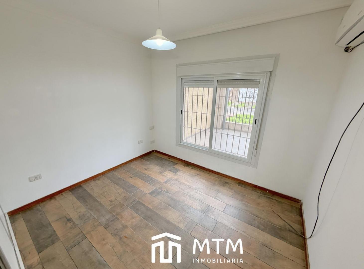 Foto de Casa en Alquiler Rosario, Alberdi., imagen 1
