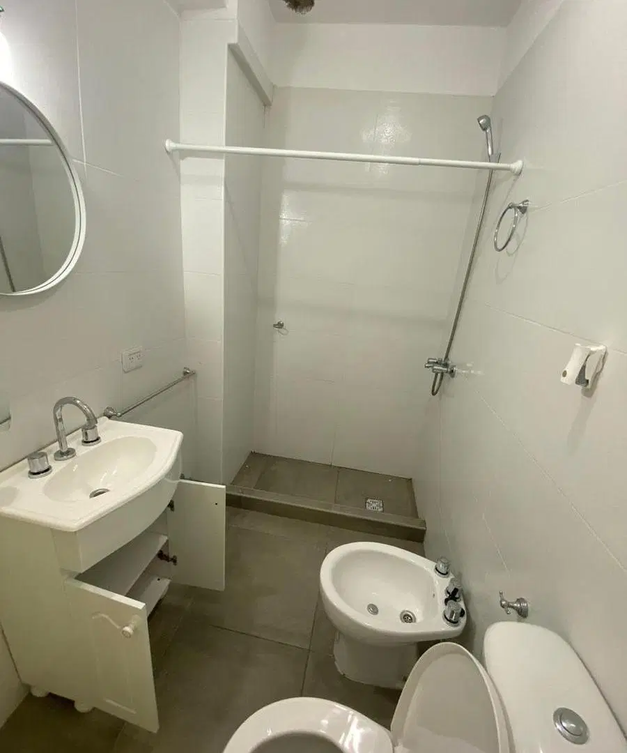 Departamento 2 ambientes Castelar Norte 4