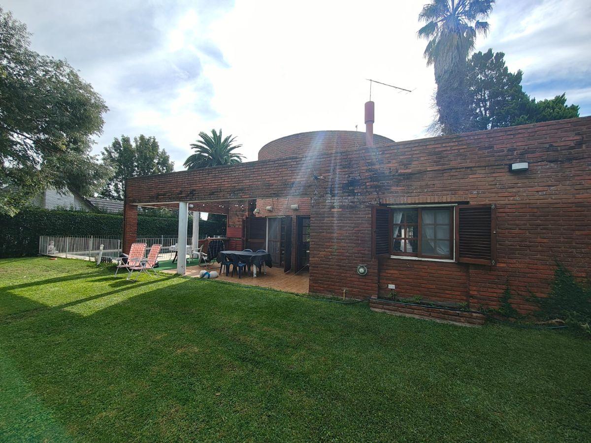 Foto de Casa en Venta en Las Brisas Country Club. Zelaya, imagen 3