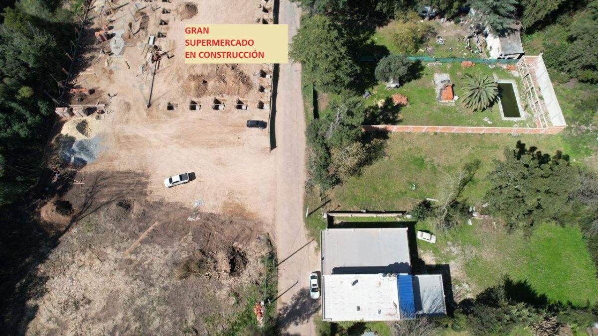 Foto de Locales y vivienda. Loma Verde, imagen 1