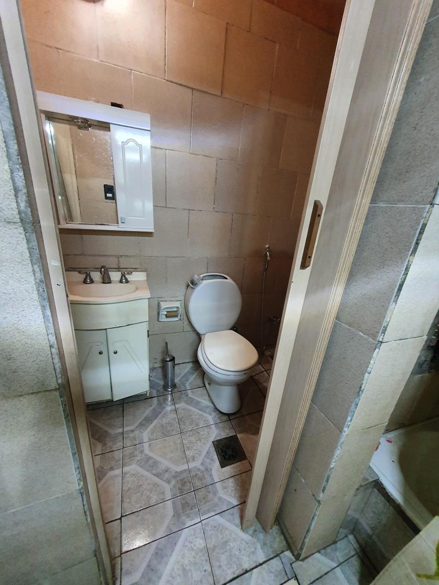 Oportunidad! 2 Deptos + Terreno 5