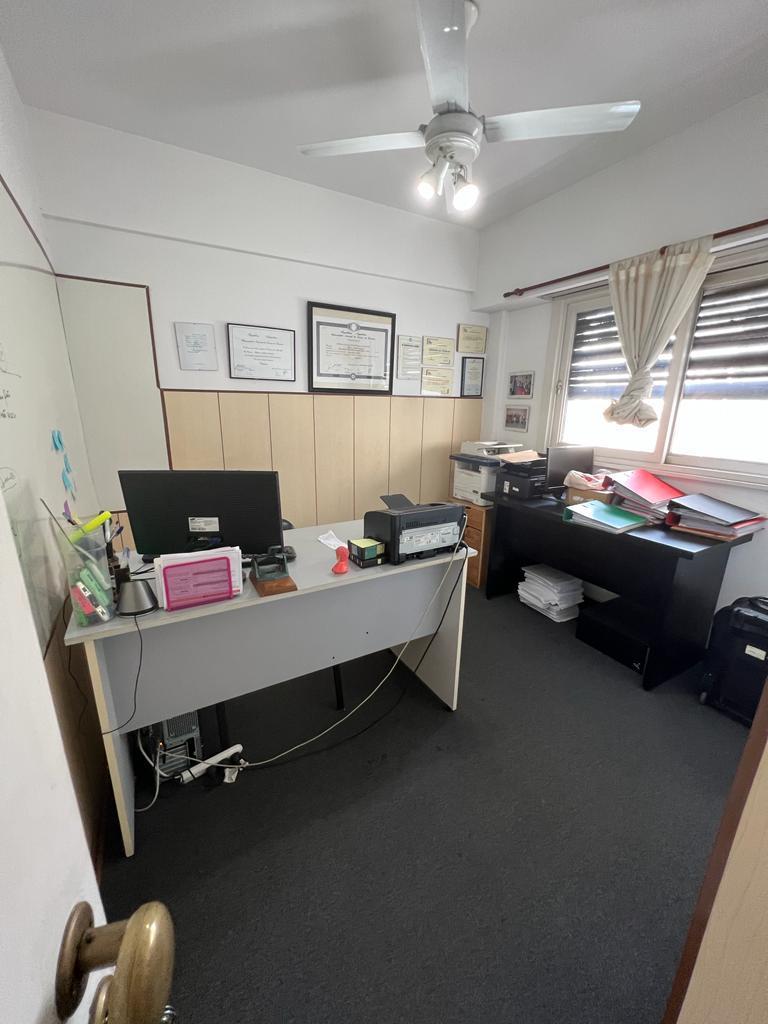 Departamento de 3 Ambientes Apto Profesional en Excelente Ubicación! 2