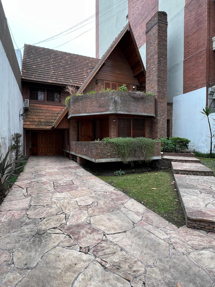 Excelente Propiedad en Las Lomitas Para Varios Destinos de Uso Comercial! 5