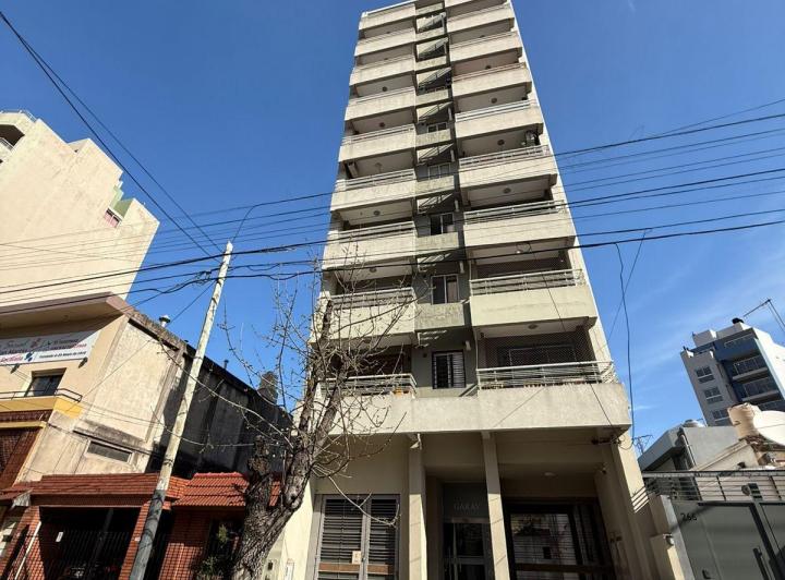 MUY LINDO SEMI PISO EN EXCELENTE UBICACION!!! 2
