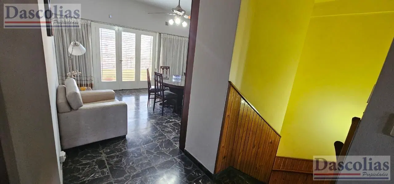 PH de 3 Ambientes en Venta en Remedios De Escalada 2