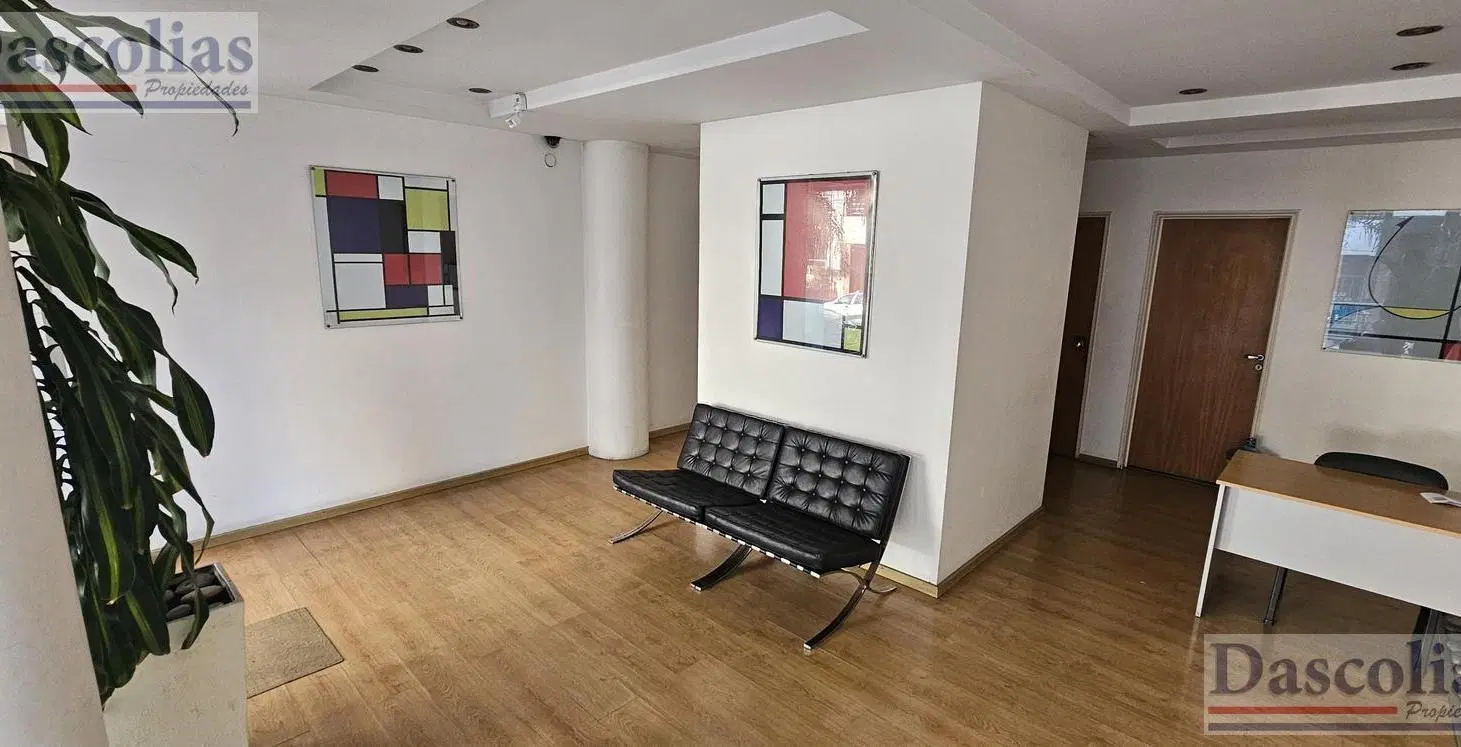 PISO DE 4 AMBIENTES CON COCHERA EN LOMAS DE ZAMORA 2