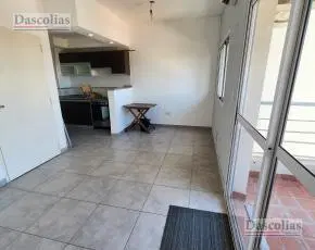 Departamento de 2 ambientes en pleno centro de Remedios De Escalada 3
