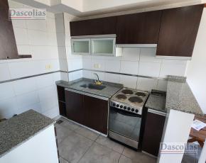 Foto de Departamento de 2 ambientes en pleno centro de Remedios De Escalada, imagen 1