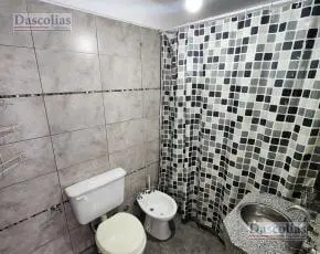 Departamento de 2 ambientes en pleno centro de Remedios De Escalada 2