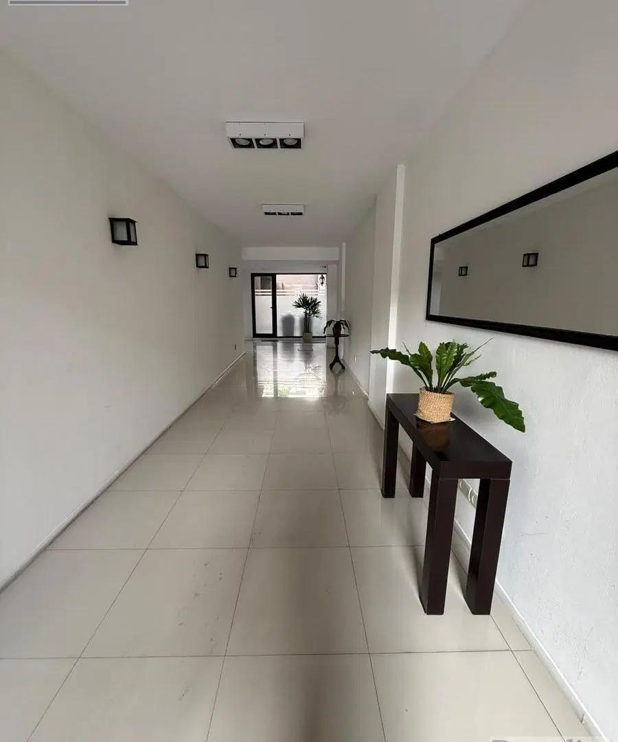 EXCELENTE MONOAMBIENTE EN PLENO LOMAS DE ZAMORA 5