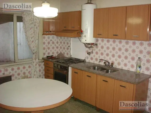 PH Tipo casa de 3 ambientes al frente en Banfield Oeste 1