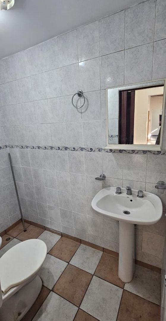 Foto de PH interno de 3 ambientes en muy buena ubicación en Remedios De Escalada, imagen 2