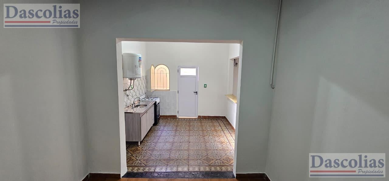 Foto de PH interno de 3 ambientes en muy buena ubicación en Remedios De Escalada, imagen 4