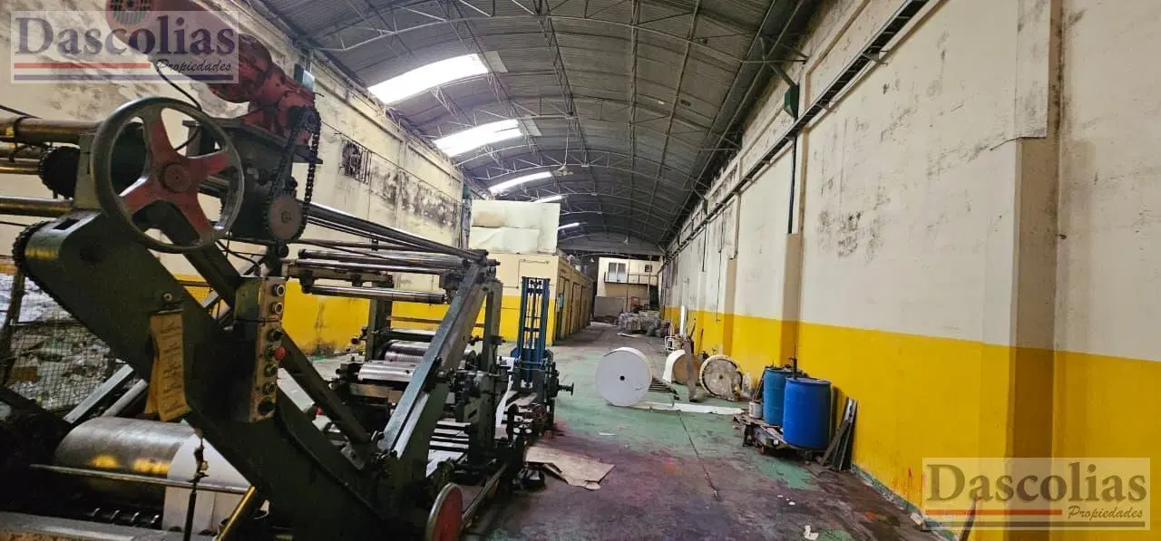 Galpón en Venta en Remedios De Escalada 5
