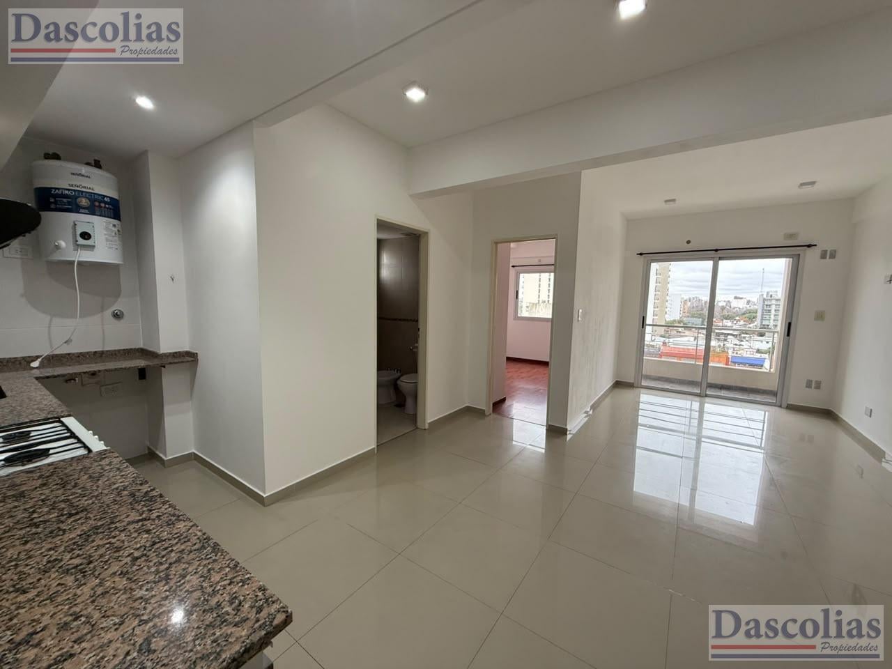 Foto de Departamento de 2 ambientes en pleno centro de Escalada, imagen 4