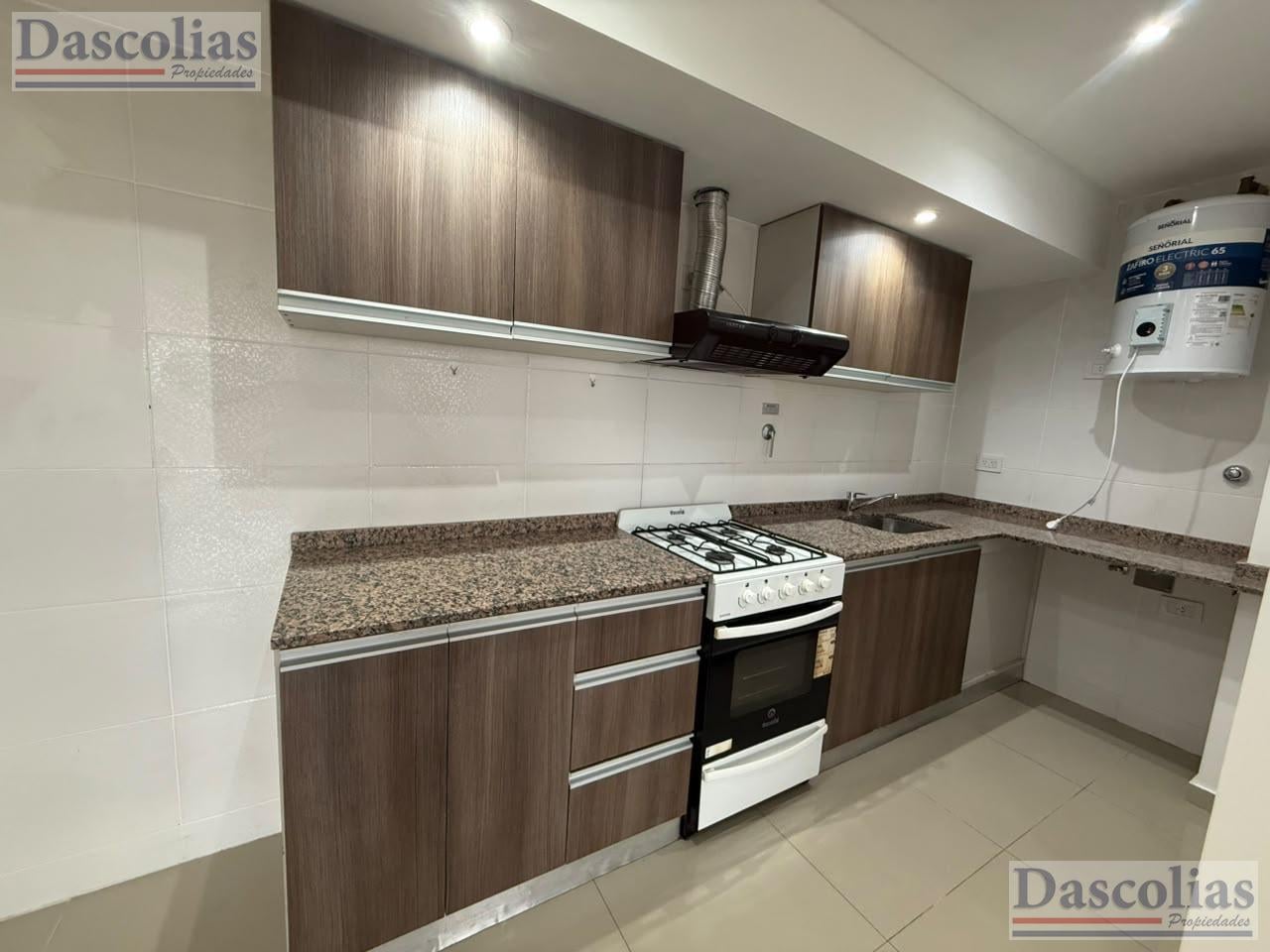 Foto de Departamento de 2 ambientes en pleno centro de Escalada, imagen 5