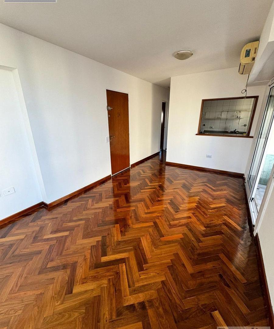 Foto de Departamento de 2 ambientes - En excelente ubicación!, imagen 2