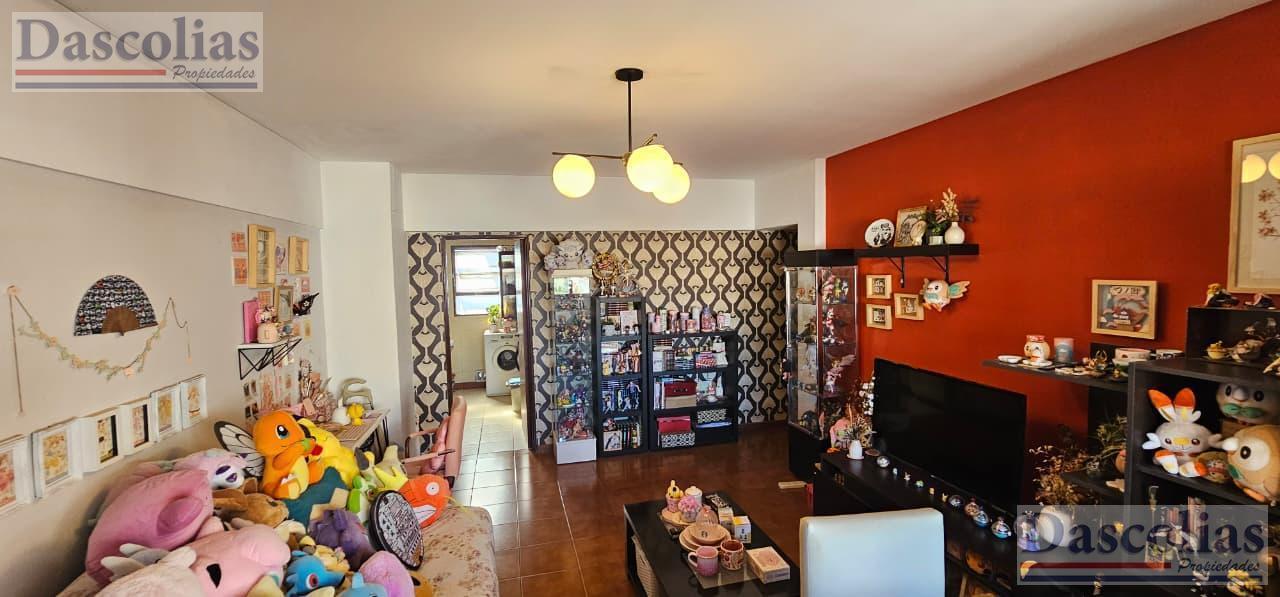 Foto de Departamento de 2 Ambientes en Venta en Remedios De Escalada, imagen 2