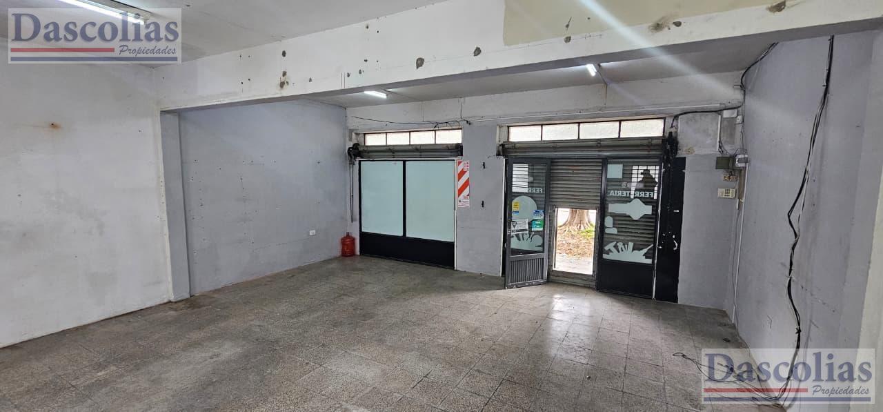 Foto de Local en Banfield Oeste muy buena ubicación!, imagen 2