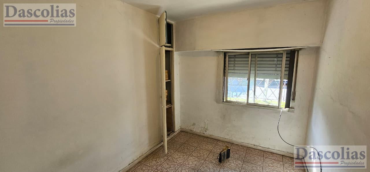 Foto de PH al frente de 4 ambientes en Escalada, imagen 1