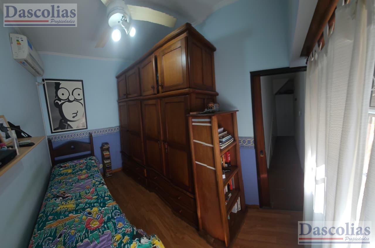 Foto de Casa en Venta de 5 Ambientes en Remedios De Escalada, imagen 4