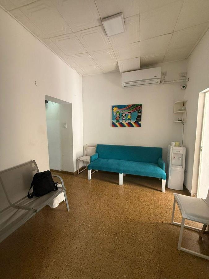 Foto de PH COMPLETAMENTE INDEPENDIENTE CON PATIO - EXCELENTE UBICACION!, imagen 2