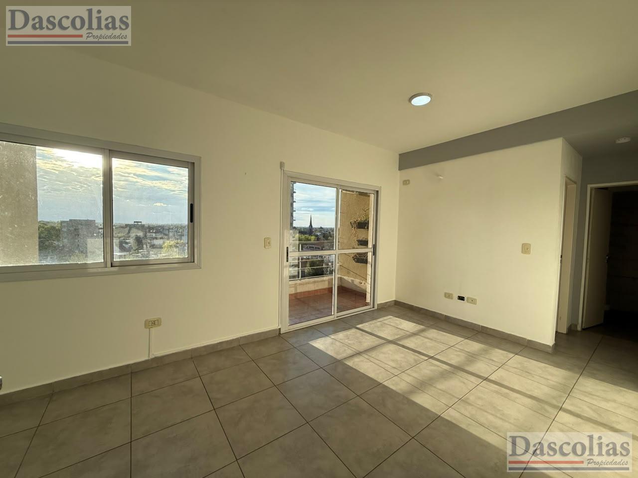 Foto de Departamento de 2 ambientes en pleno centro de Remedios De Escalada, imagen 4
