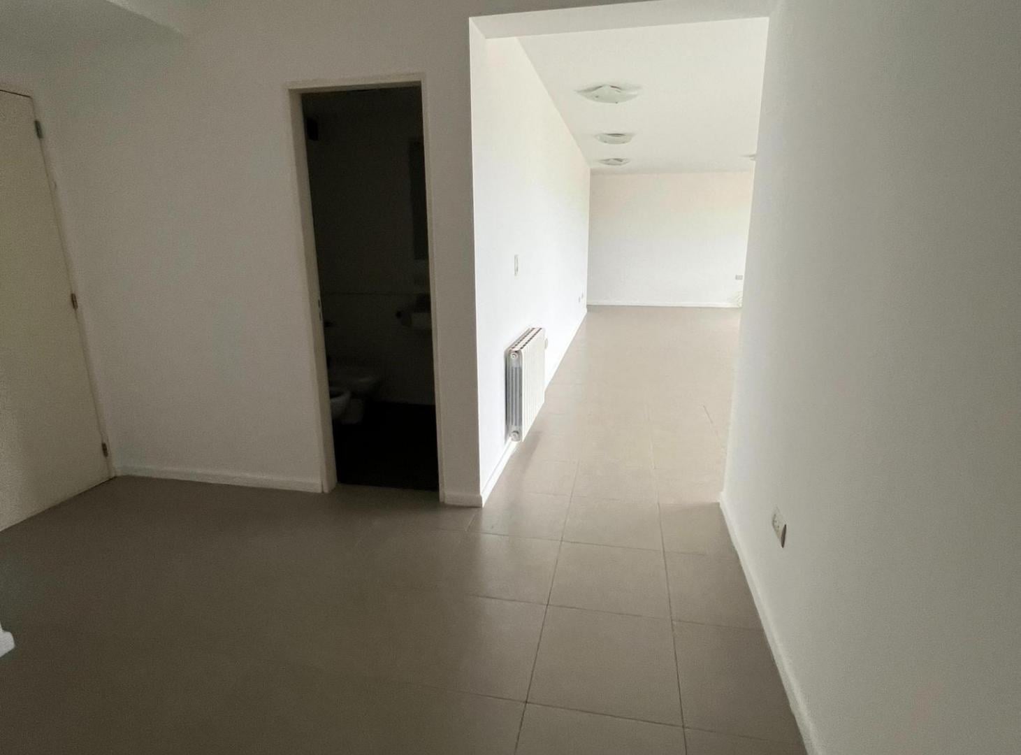 alquiler departamento de categoría en Milénica IV