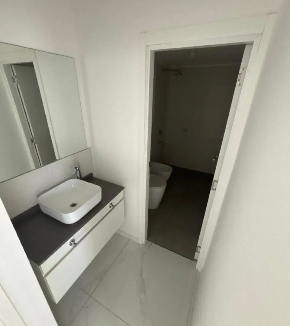 Vendo departamento de categoria en Gama 3 dormitorios 2