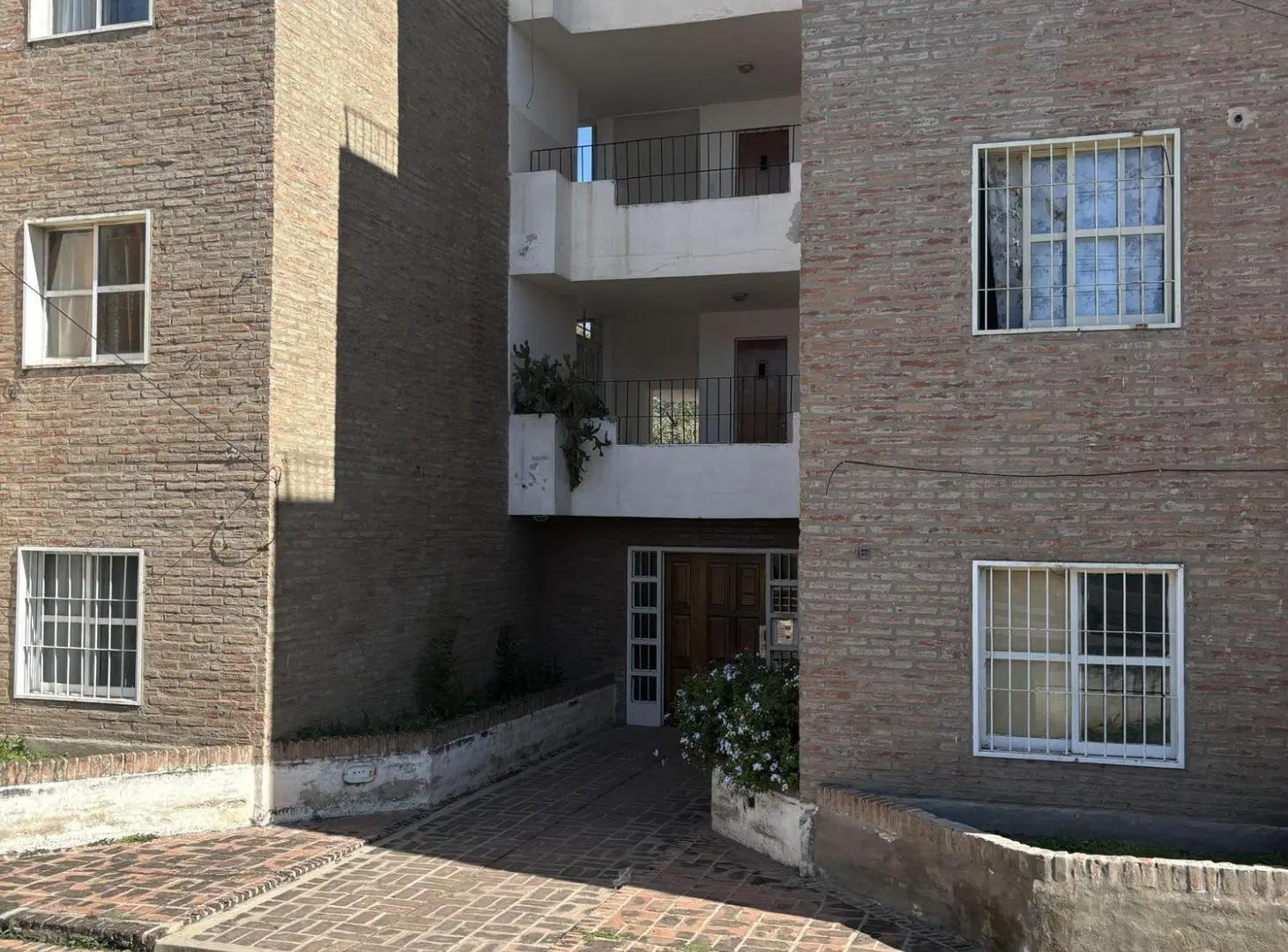 Departamento en venta en barrio San Vicente 2