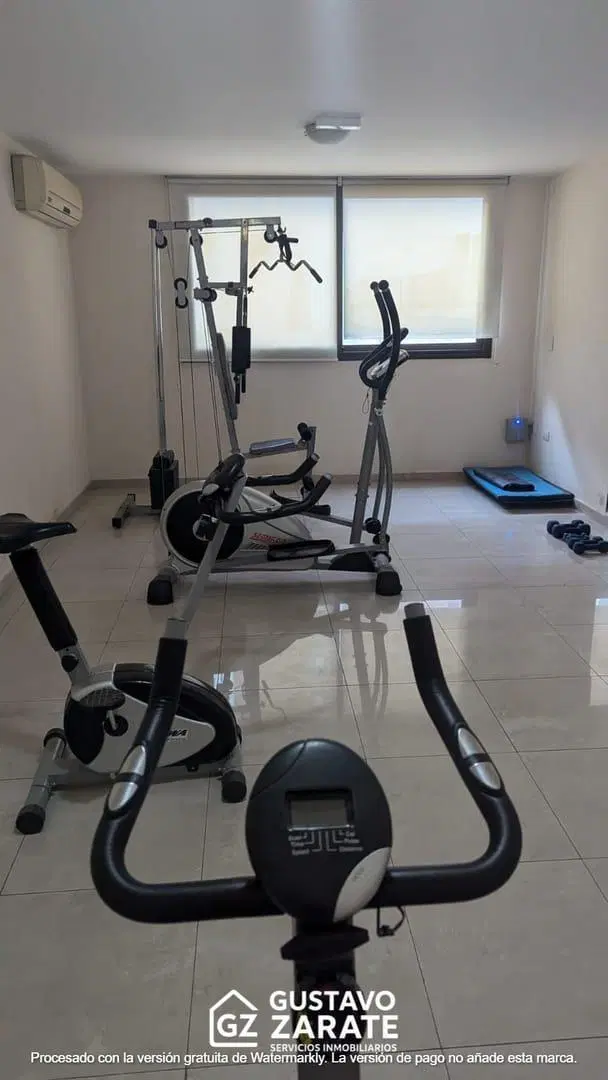 Alquiler: Departamento de 1 Dormitorio amoblado con Balcón y Pileta 3
