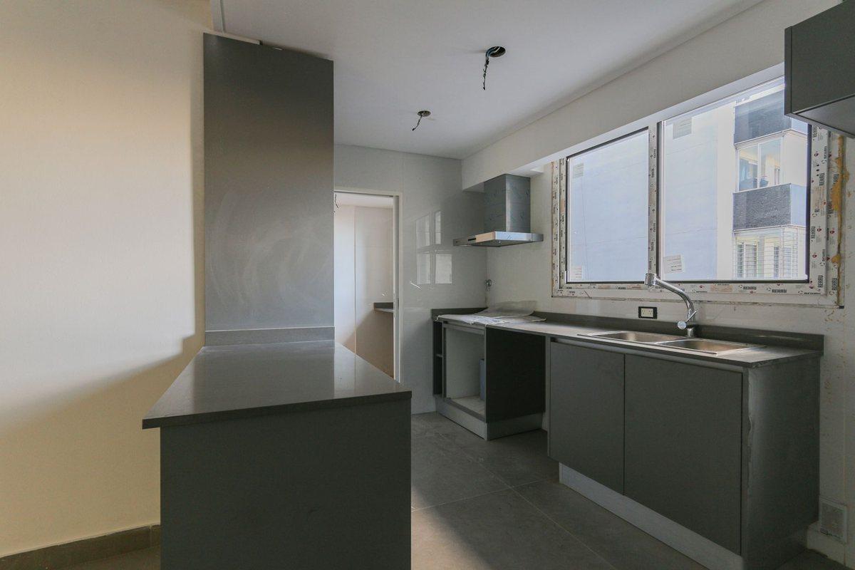 Departamento 4 Ambientes Venta Flores Cochera 1