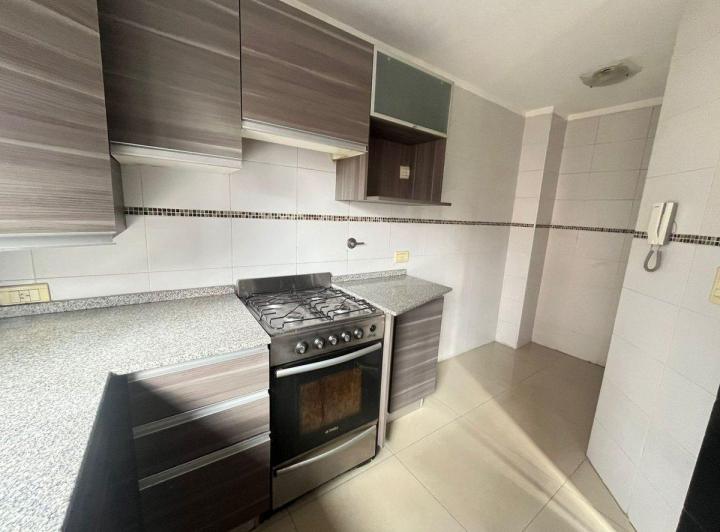 DEPARTAMENTO 3 AMBIENTES VENTA SAN MARTIN BALCON 5