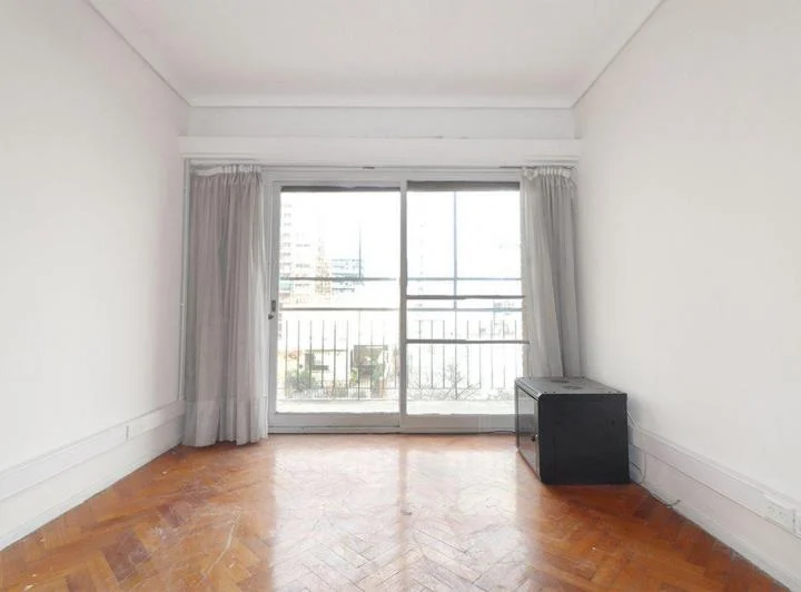 DEPARTAMENTO 3 AMBIENTES VENTA BELGRANO BALCON 2