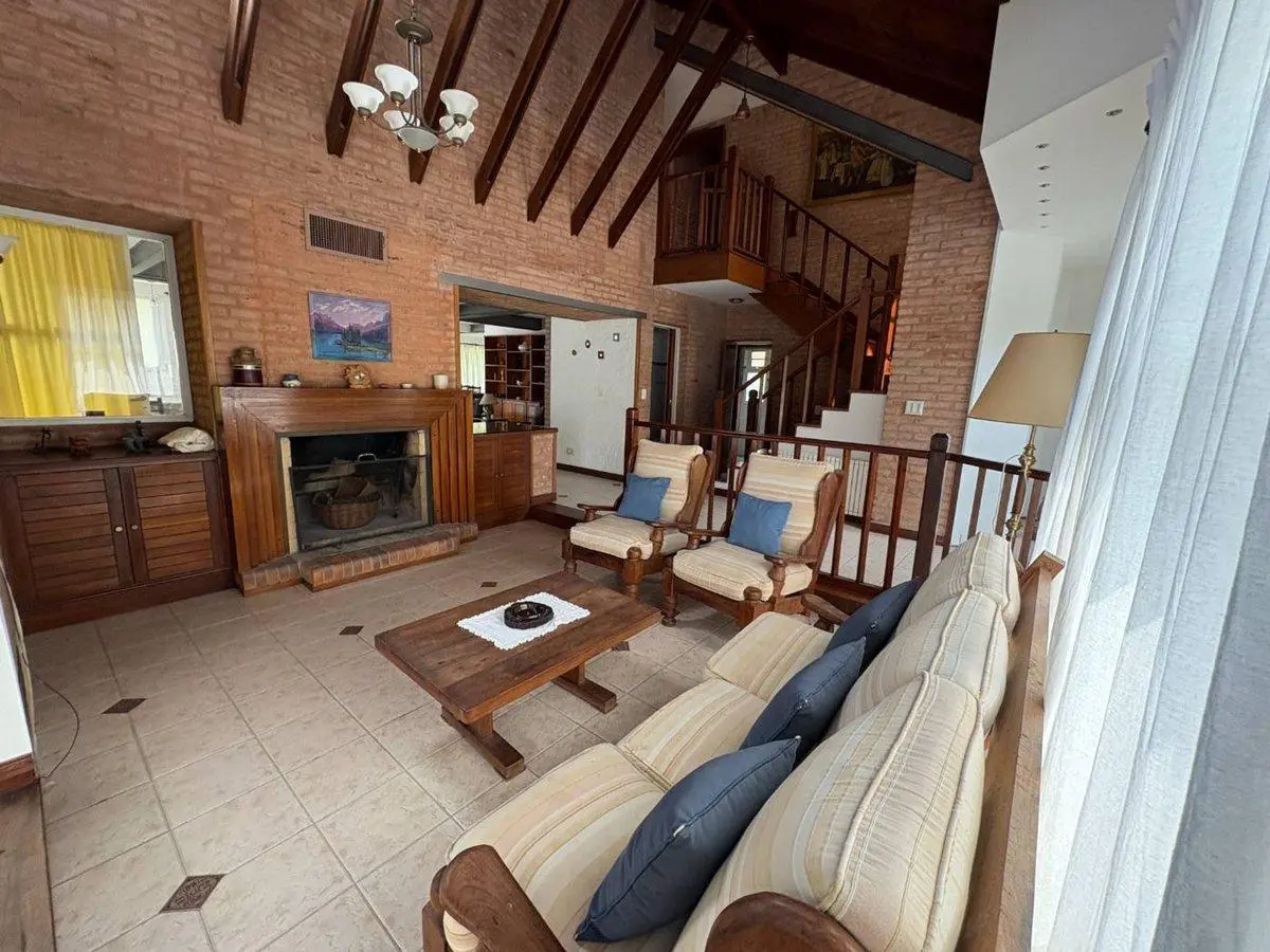 ALQUILER CASA 6 AMBIENTES LUJAN PILETA - TEMPORADA 5
